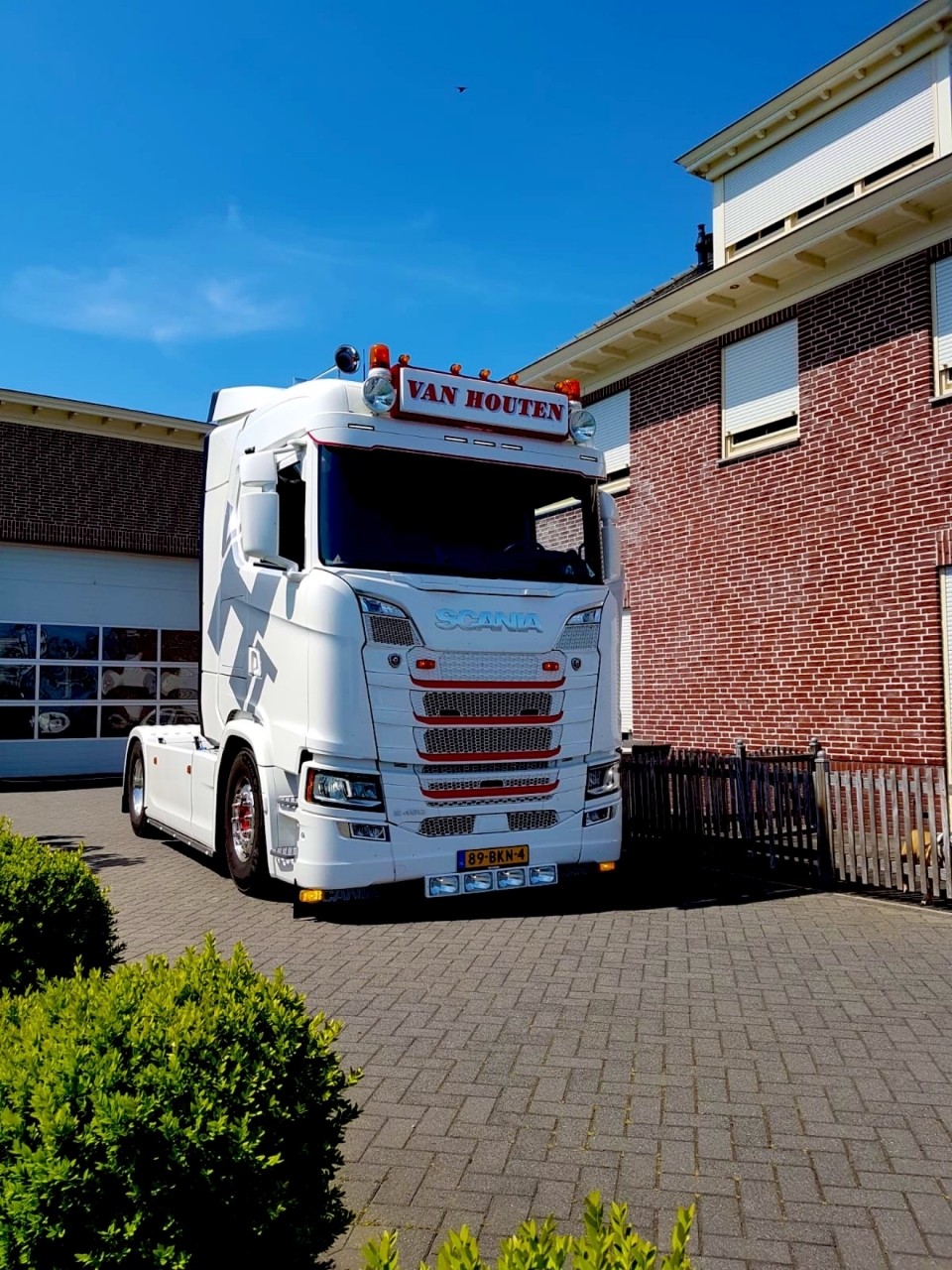 Scania Next-Gen S / van Houten / Tim van Domselaar